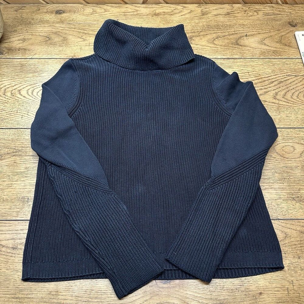White House Black Market Thick Cable Knit Black Sweater Women's M‎ Turtleneck